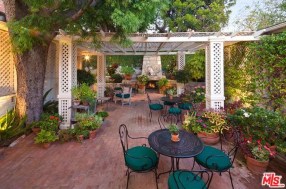 The "Polo Lounge" terrace